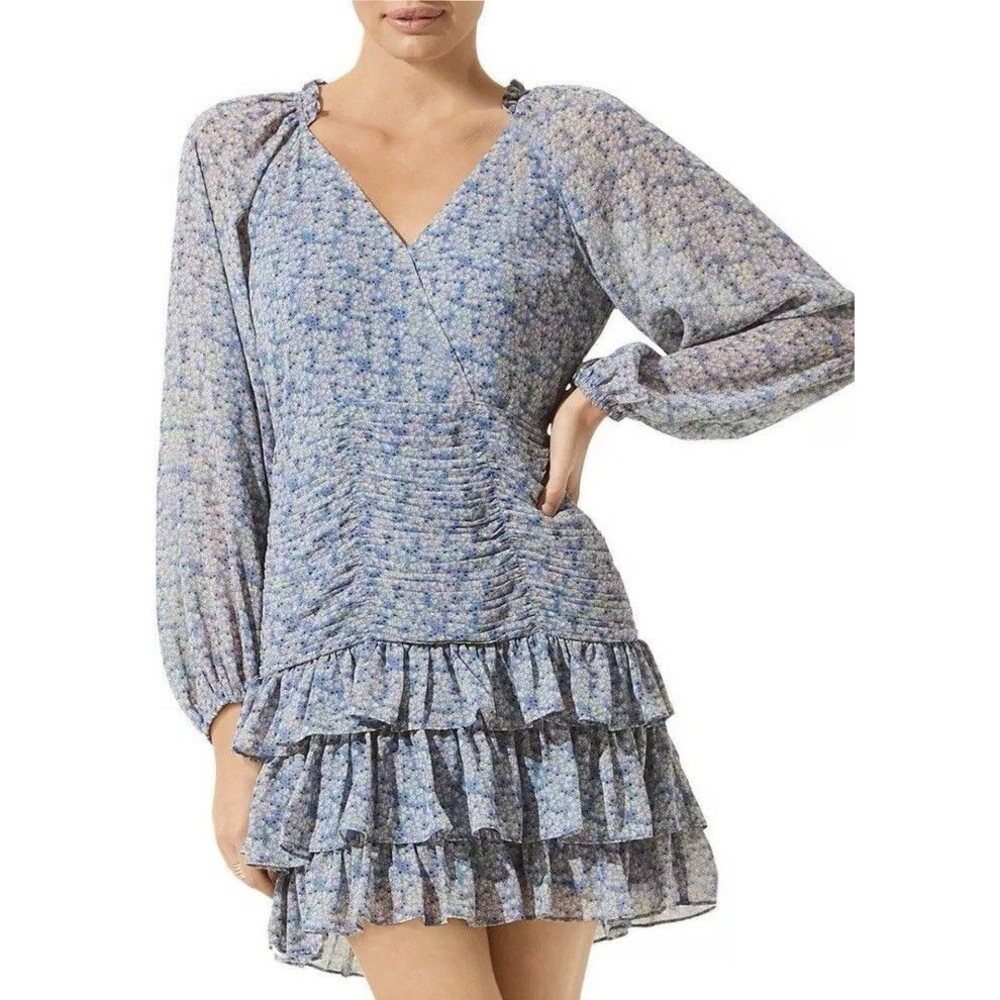 ASTR The Label Womens S Dress Blue Floral Ruched Tiered Ruffle Long Sleeve NEW